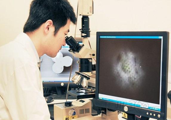 世界上首台纳米级光学显微镜研发成功